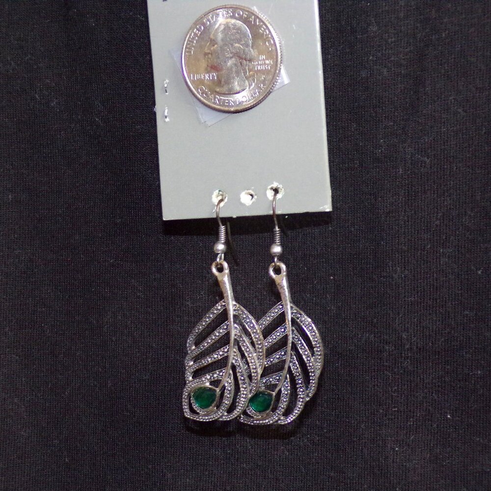 Vintage Earrings - pierced Peacock Feather